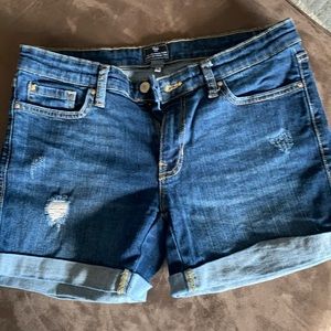 Gap Sexy Boyfriend Short size 2